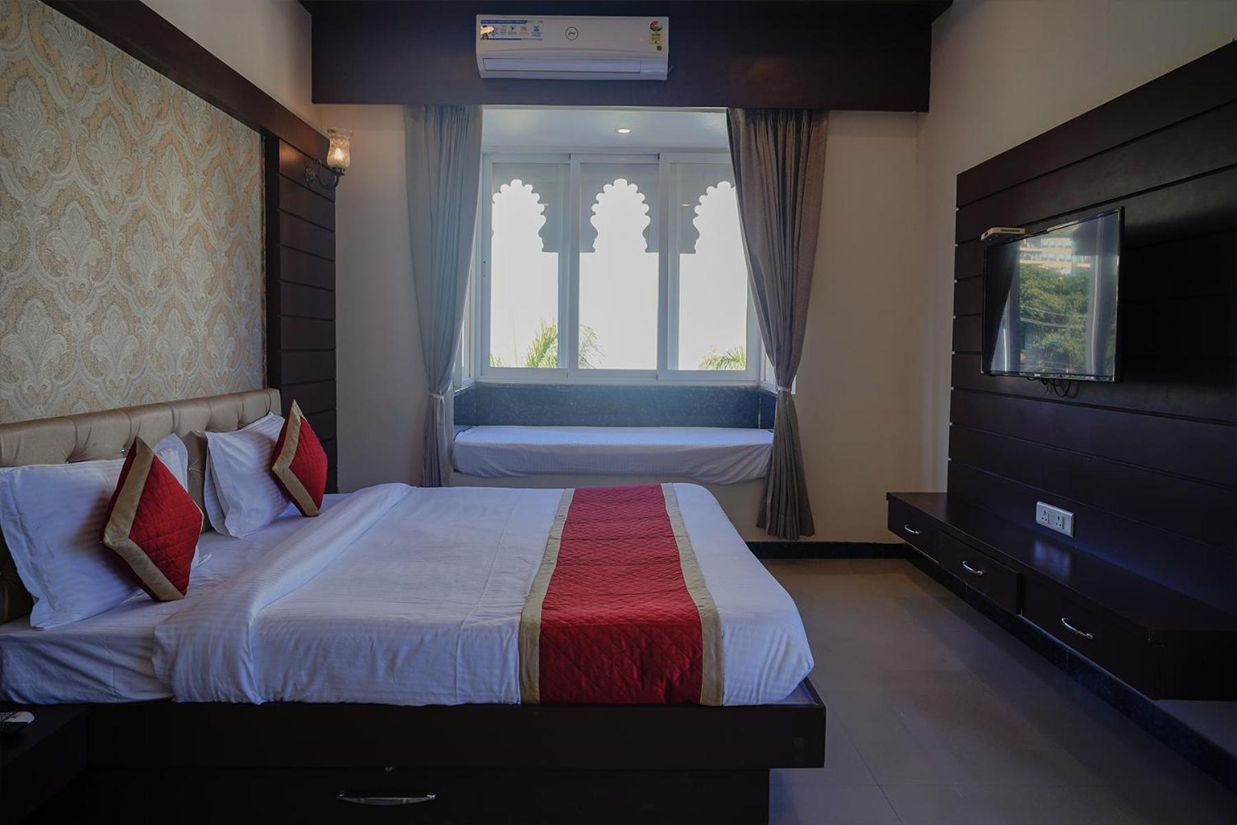 Tiger'S Trail Hotel & Food Court Kumbhalgarh Buitenkant foto