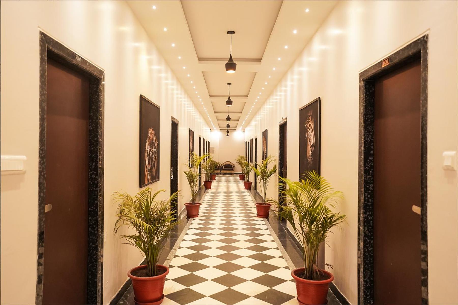 Tiger'S Trail Hotel & Food Court Kumbhalgarh Buitenkant foto