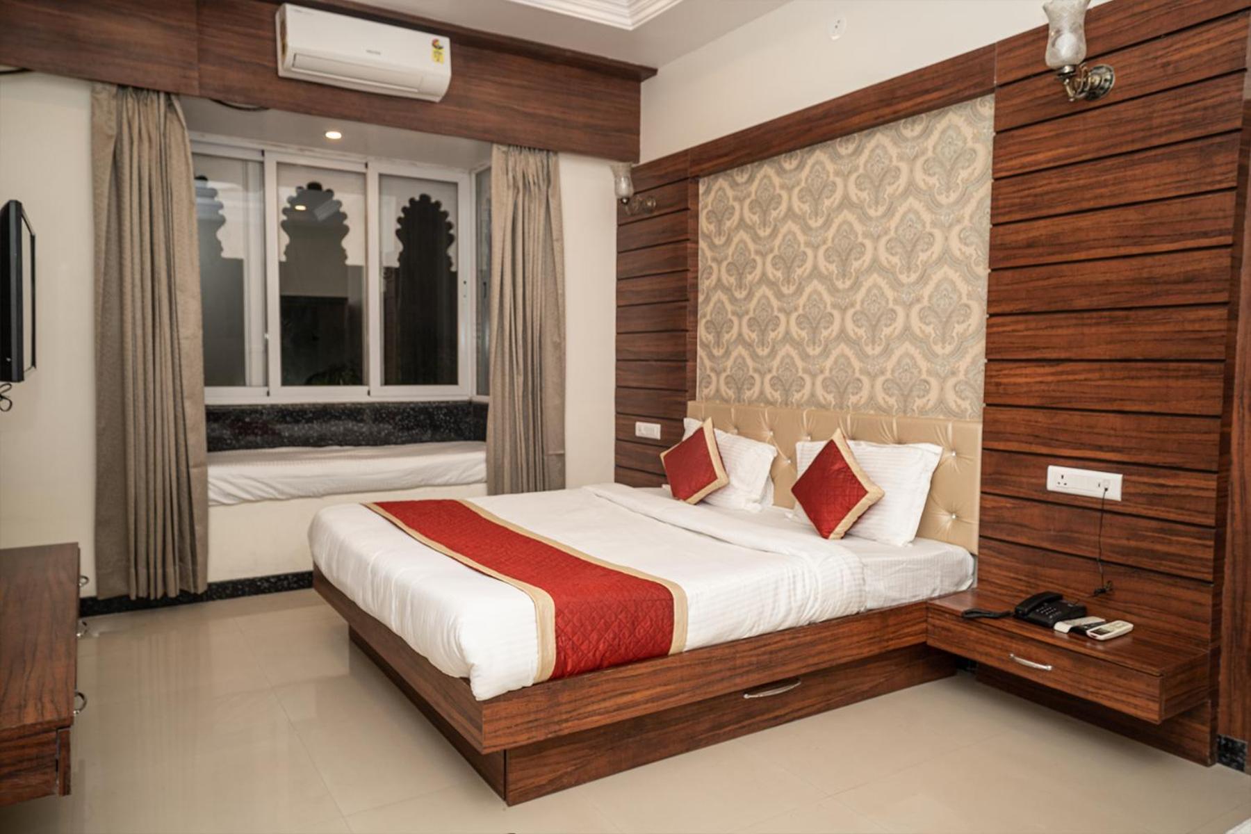 Tiger'S Trail Hotel & Food Court Kumbhalgarh Buitenkant foto