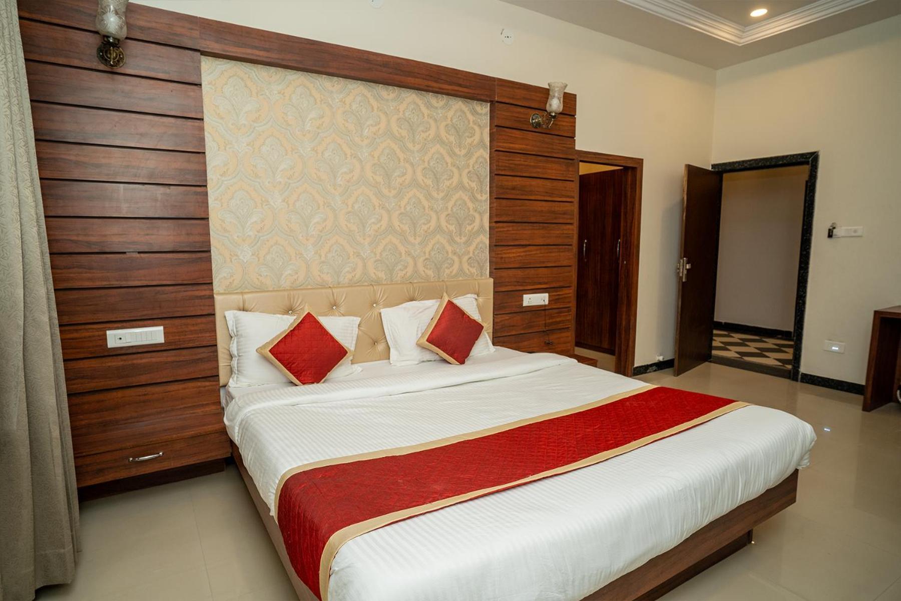 Tiger'S Trail Hotel & Food Court Kumbhalgarh Buitenkant foto