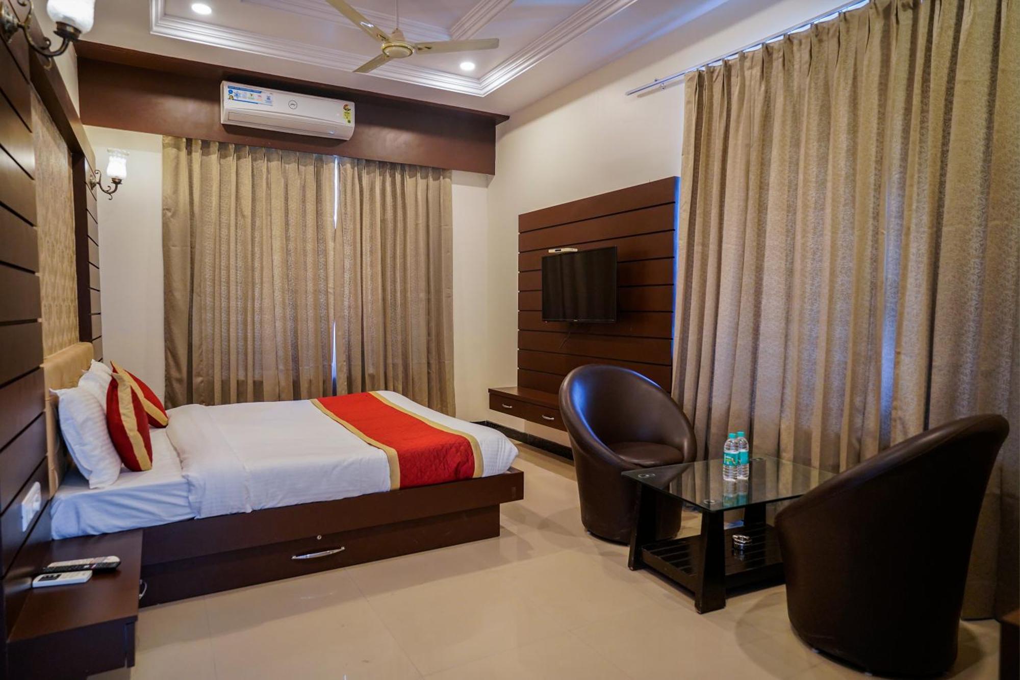 Tiger'S Trail Hotel & Food Court Kumbhalgarh Buitenkant foto