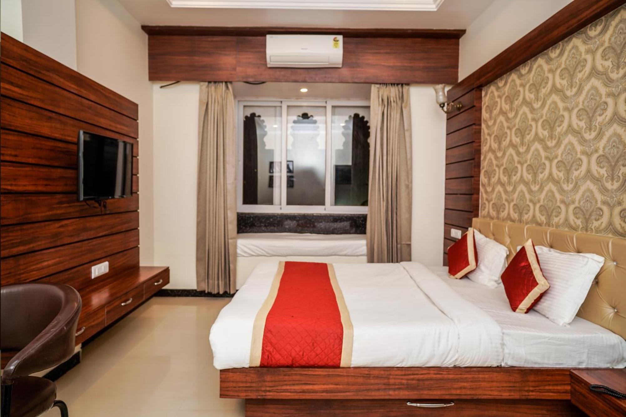 Tiger'S Trail Hotel & Food Court Kumbhalgarh Buitenkant foto